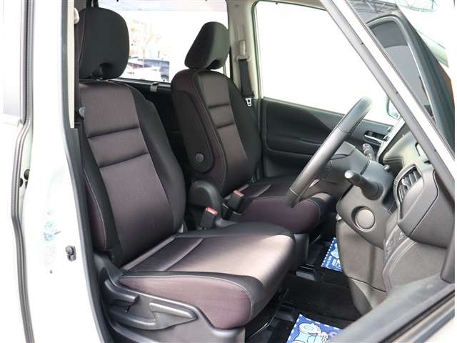 日産 セレナ ２．０ ハイウェイスター Ｖセレクション ４ＷＤ H29年 (関東) 99