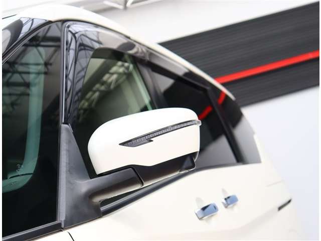 日産 セレナ ２．０ ハイウェイスター Ｖセレクション ４ＷＤ H29年 (関東) 99