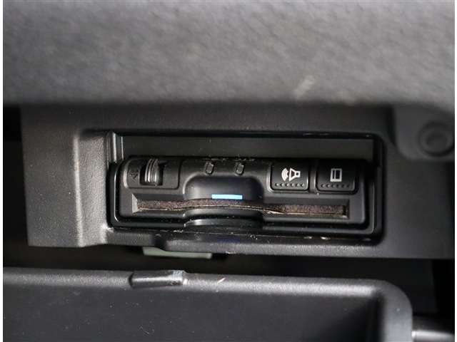 日産 セレナ ２．０ ハイウェイスター Ｖセレクション ４ＷＤ H29年 (関東) 99