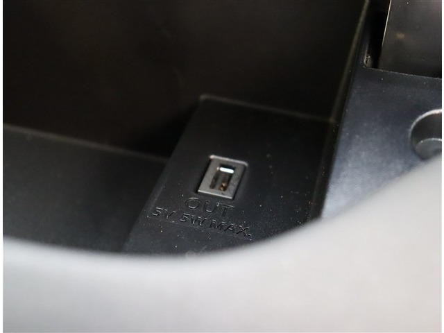 日産 セレナ ２．０ ハイウェイスター Ｖセレクション ４ＷＤ H29年 (関東) 99