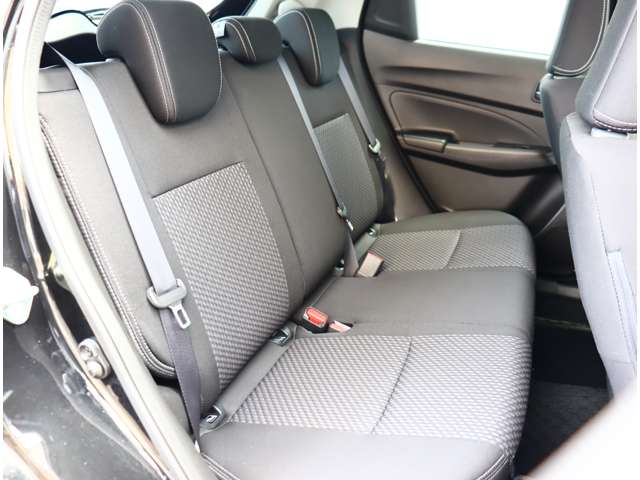 スズキ スイフト １．２ ＲＳ H30年 (関東) 99