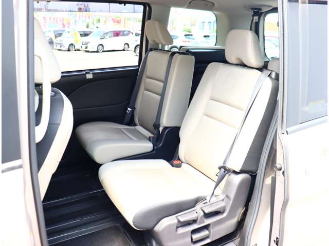 日産 セレナ ２．０ ハイウェイスター Ｖセレクション H30年 (関東) 99