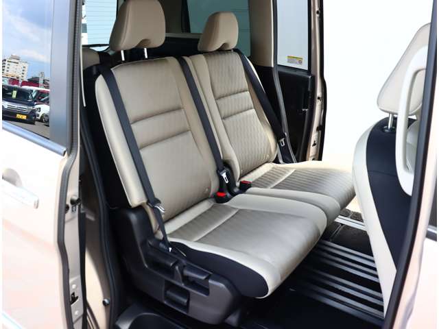 日産 セレナ ２．０ ハイウェイスター Ｖセレクション H30年 (関東) 99