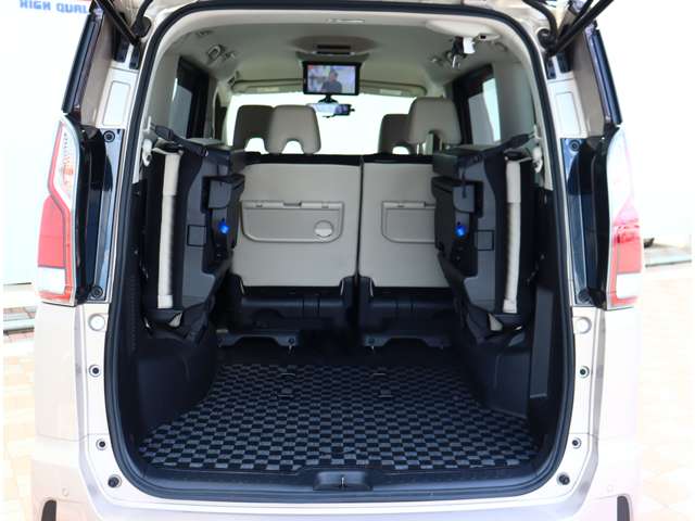 日産 セレナ ２．０ ハイウェイスター Ｖセレクション H30年 (関東) 99