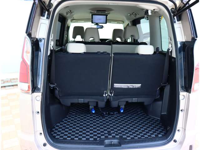 日産 セレナ ２．０ ハイウェイスター Ｖセレクション H30年 (関東) 99