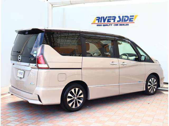 日産 セレナ ２．０ ハイウェイスター Ｖセレクション H30年 (関東) 99