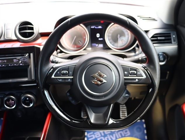 スズキ スイフト スポーツ １．４ R3年 (関東) 99