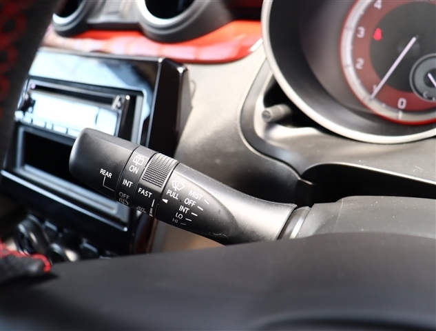 スズキ スイフト スポーツ １．４ R3年 (関東) 99