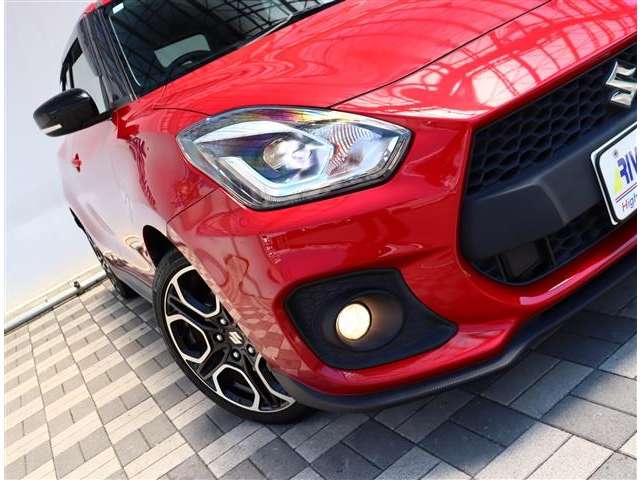 スズキ スイフト スポーツ １．４ R3年 (関東) 99