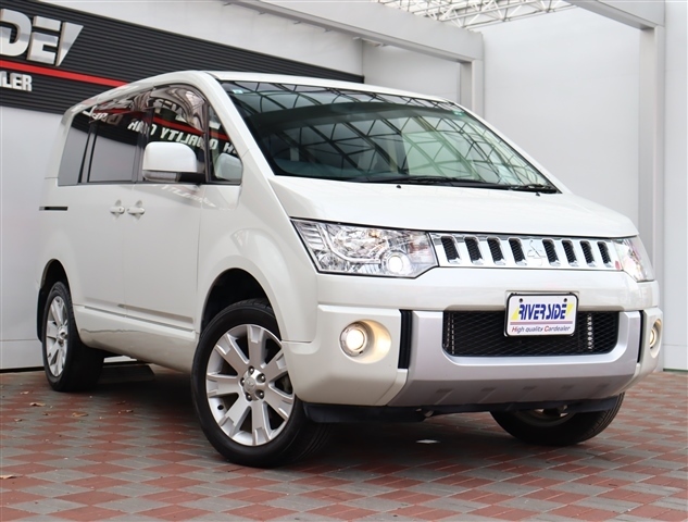 三菱 デリカ　Ｄ：５ ２．４ Ｇ パワーパッケージ ４ＷＤ H29年 (関東) 99