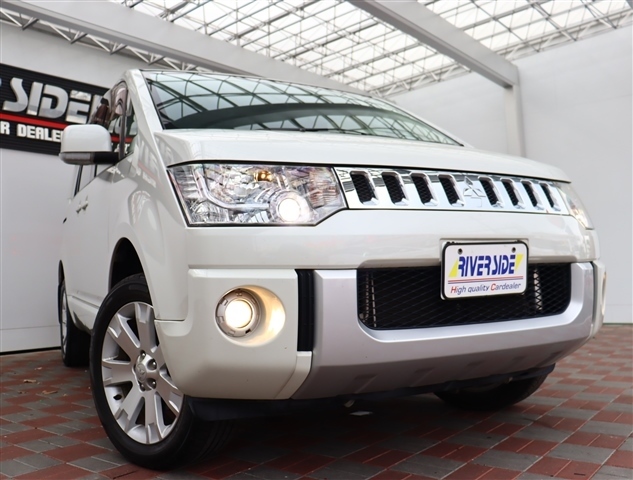 三菱 デリカ　Ｄ：５ ２．４ Ｇ パワーパッケージ ４ＷＤ H29年 (関東) 99