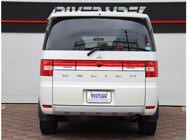 三菱 デリカ　Ｄ：５ ２．４ Ｇ パワーパッケージ ４ＷＤ H29年 (関東) 99