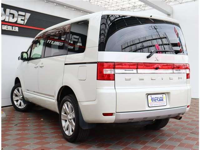三菱 デリカ　Ｄ：５ ２．４ Ｇ パワーパッケージ ４ＷＤ H29年 (関東) 99