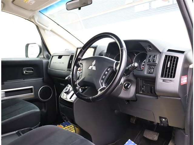 三菱 デリカ　Ｄ：５ ２．４ Ｇ パワーパッケージ ４ＷＤ H29年 (関東) 99