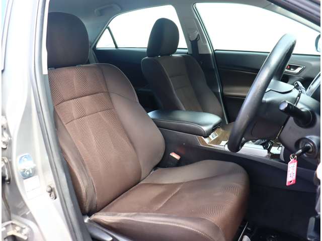 トヨタ マークＸ ２．５ ２５０Ｇ Ｆパッケージ H26年 (関東) 99