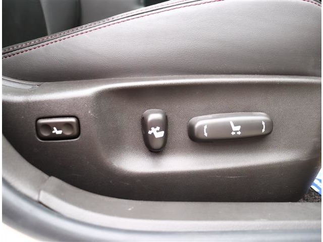 トヨタ クラウンアスリート ２．５ プレミアムエディション H24年 (関東) 99