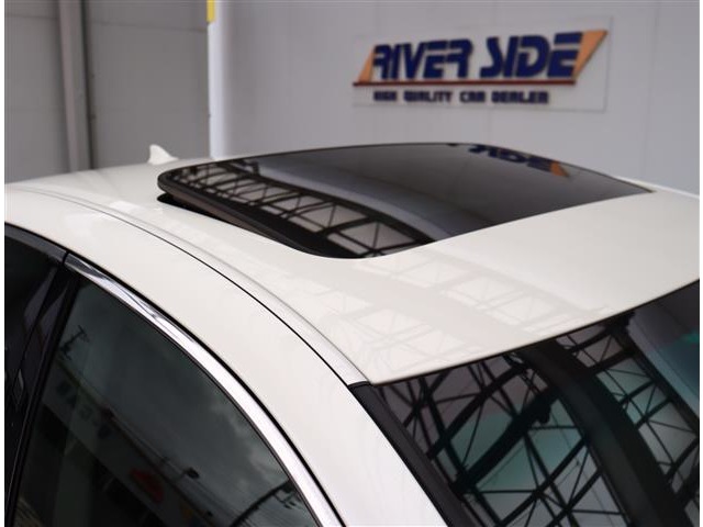 トヨタ クラウンアスリート ２．５ プレミアムエディション H24年 (関東) 99