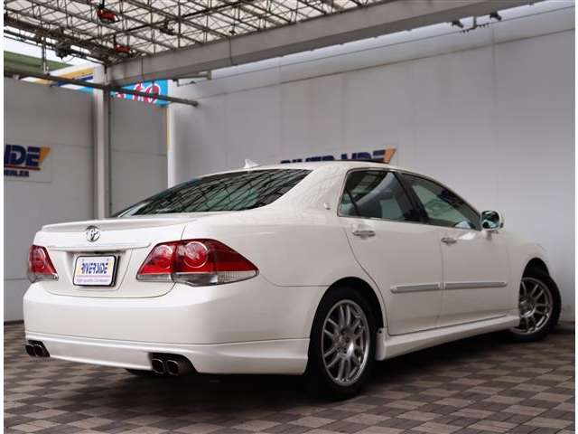 トヨタ クラウンアスリート ２．５ プレミアムエディション H24年 (関東) 99