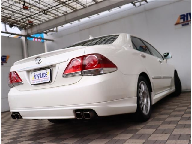 トヨタ クラウンアスリート ２．５ プレミアムエディション H24年 (関東) 99