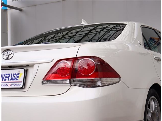 トヨタ クラウンアスリート ２．５ プレミアムエディション H24年 (関東) 99