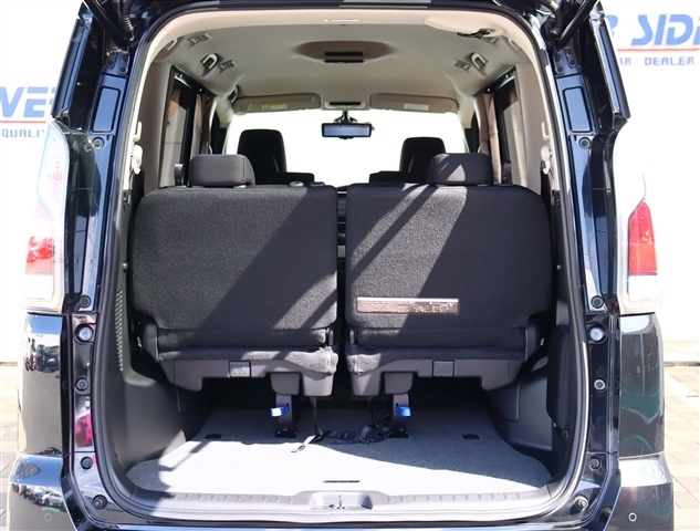 日産 セレナ ２．０ ＡＵＴＥＣＨ ４ＷＤ H30年 (関東) 99