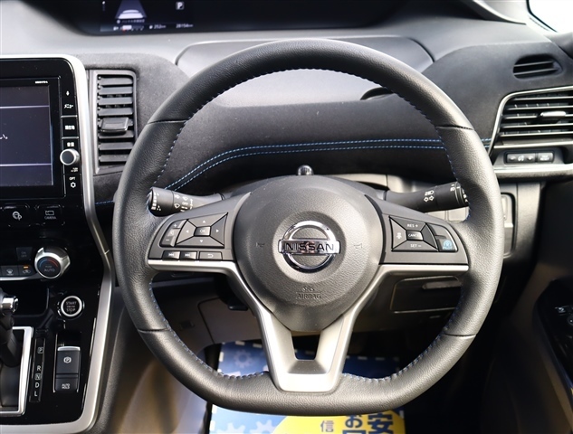 日産 セレナ ２．０ ＡＵＴＥＣＨ ４ＷＤ H30年 (関東) 99