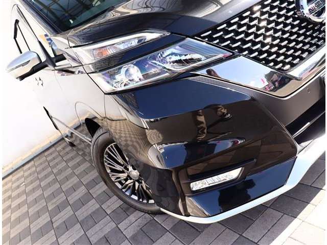 日産 セレナ ２．０ ＡＵＴＥＣＨ ４ＷＤ H30年 (関東) 99