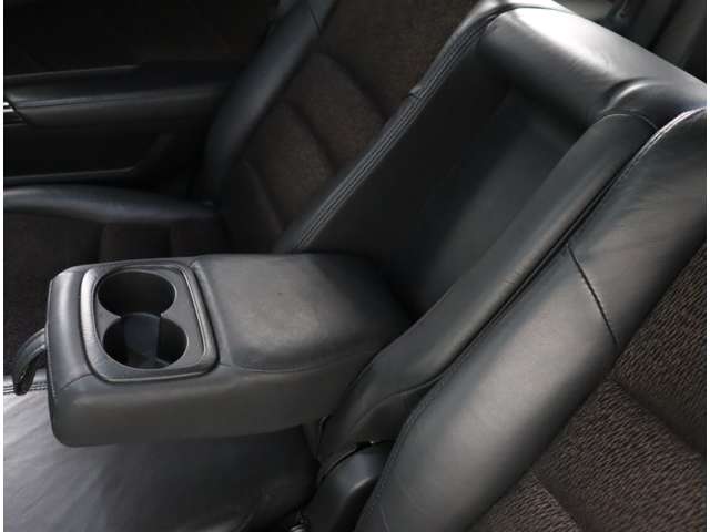 ホンダ オデッセイ ２．４ アブソルート H16年 (関東) 99