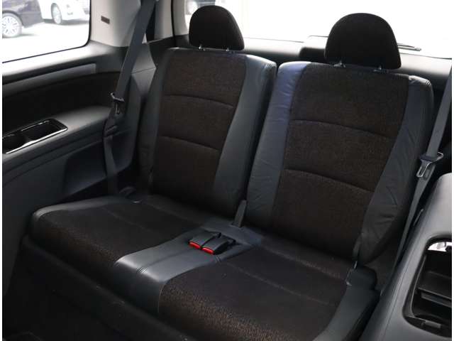 ホンダ オデッセイ ２．４ アブソルート H16年 (関東) 99