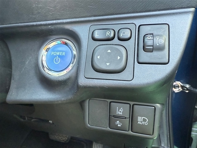 トヨタ アクア １．５ Ｓ スタイルブラック H28年 (関東) 99