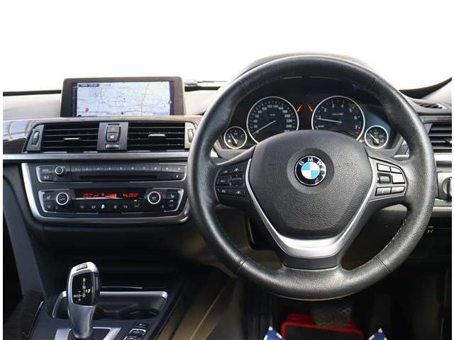 ＢＭＷ ３シリーズ ３２０Ｉ ラグジュアリー H26年 (関東) 99