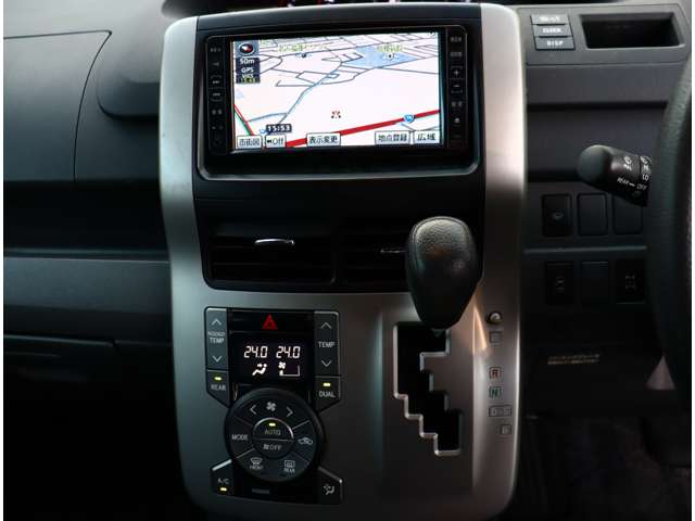 トヨタ ヴォクシー ２．０ Ｚ ４ＷＤ H20年 (関東) 99