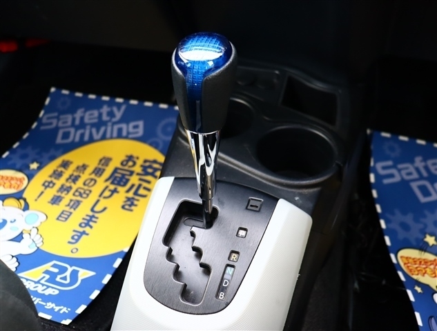 トヨタ アクア １．５ Ｓ H25年 (関東) 99