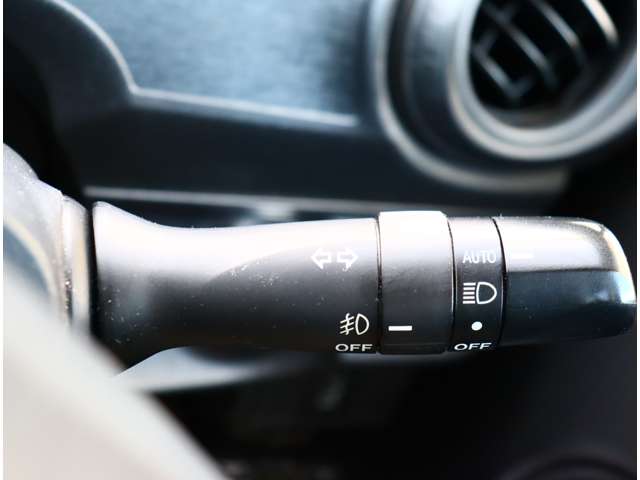 トヨタ アクア １．５ Ｓ H25年 (関東) 99