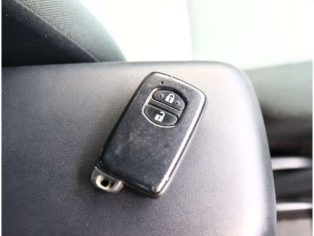 トヨタ アクア １．５ Ｓ H25年 (関東) 99