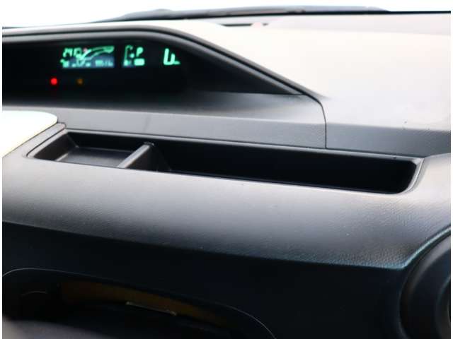 トヨタ アクア １．５ Ｓ H25年 (関東) 99