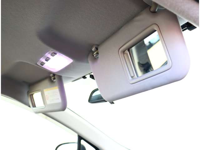 トヨタ アクア １．５ Ｓ H25年 (関東) 99