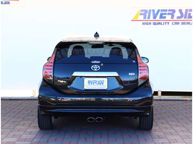 トヨタ アクア １．５ Ｓ H25年 (関東) 99