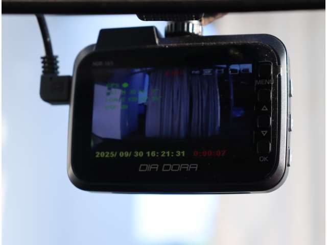 ホンダ フィット　シャトル　ハイブリッド １．３ H24年 (関東) 99