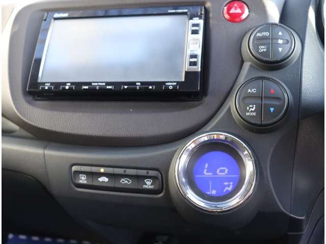 ホンダ フィット　シャトル　ハイブリッド １．３ H24年 (関東) 99