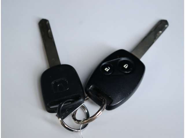 ホンダ フィット　シャトル　ハイブリッド １．３ H24年 (関東) 99