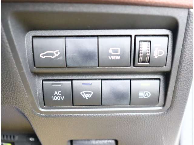 トヨタ ヤリスクロス　ハイブリッド １．５ ハイブリッド Ｚ R3年 (関東) 99