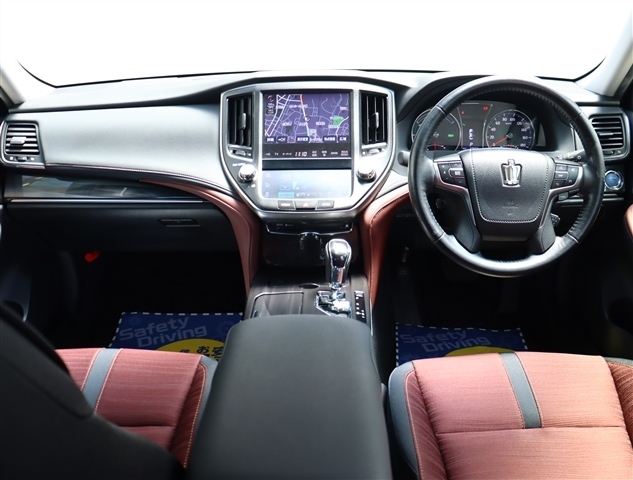 トヨタ クラウン　ハイブリッド ハイブリッド ２．５ Ｓ H25年 (関東) 99