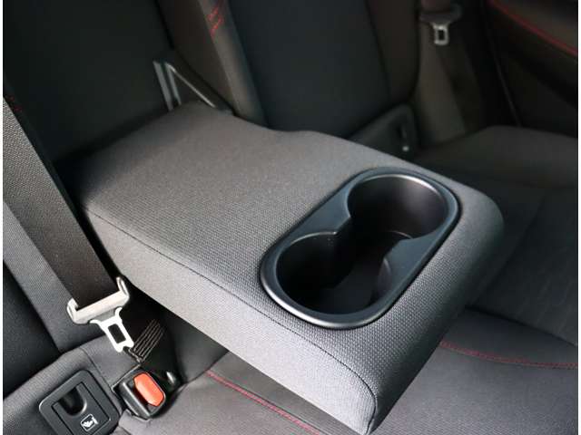 トヨタ カローラスポーツ １．２ Ｇ Ｚ ４ＷＤ R3年 (関東) 99