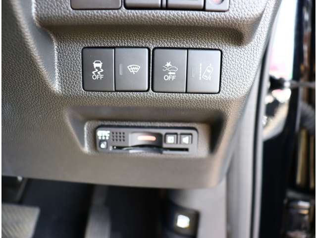 ホンダ フリード １．５ クロスター ホンダセンシング R2年 (関東) 99