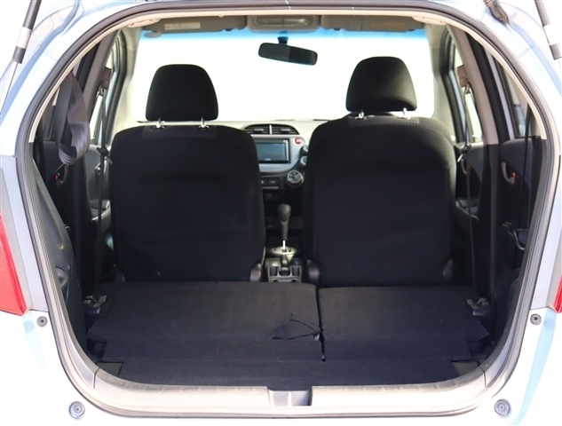 ホンダ フィット １．３ Ｇ スマートセレクション H22年 (関東) 99