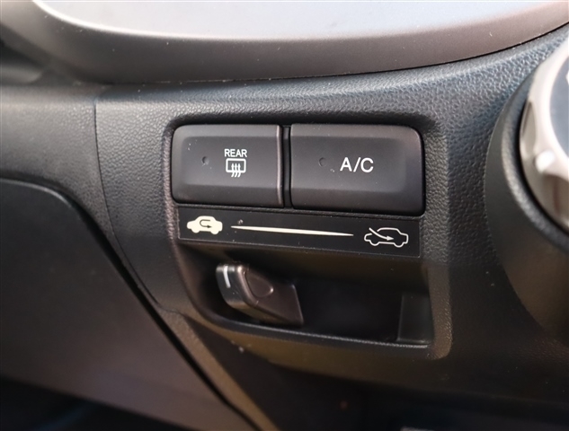 ホンダ フィット １．３ Ｇ スマートセレクション H22年 (関東) 99