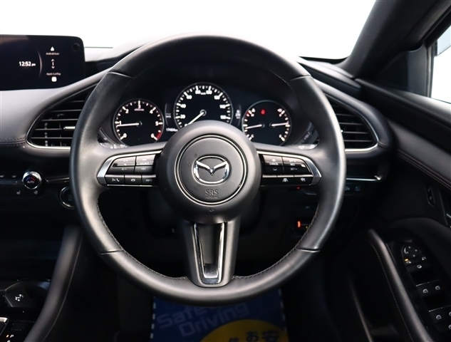 マツダ ＭＡＺＤＡ３　ファストバック １．８ ＸＤ プロアクティブ ツーリング セレクション ディーゼルターボ R5年 (関東) 99