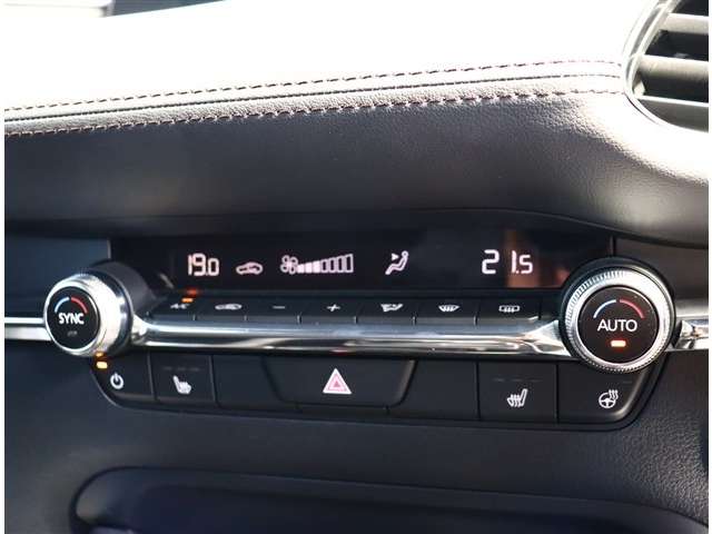 マツダ ＭＡＺＤＡ３　ファストバック １．８ ＸＤ プロアクティブ ツーリング セレクション ディーゼルターボ R5年 (関東) 99