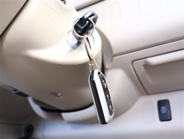 トヨタ ポルテ １．５ １５０Ｒ H19年 (関東) 99